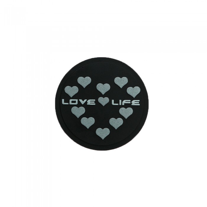 LOVE LIFE Badge